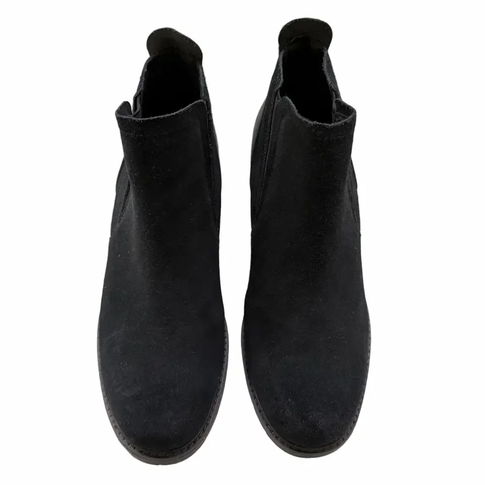 Aetrex Frankie Black Size 8.5 Boots Ankle Bootie Leather Suede Water Resistant